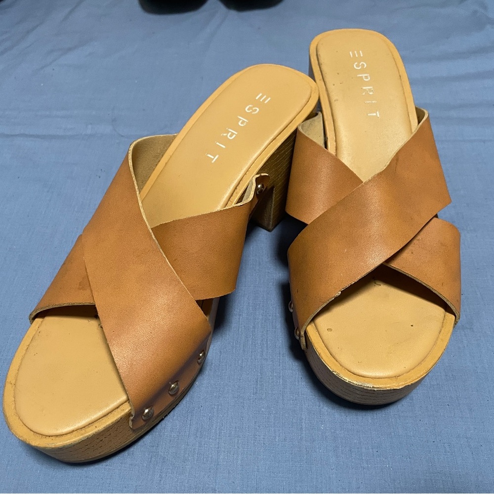 Esprit Women's Brown Cross-Strap Mules